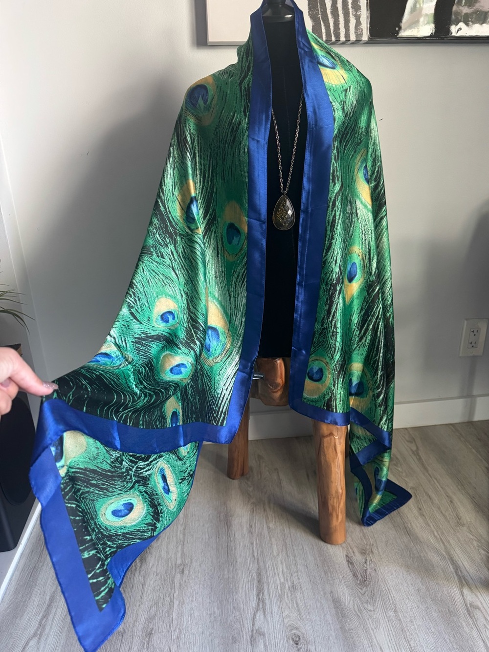 100% Silk Green and Blue Peacock Feather Print Large Oversized Long Scarf 70x35